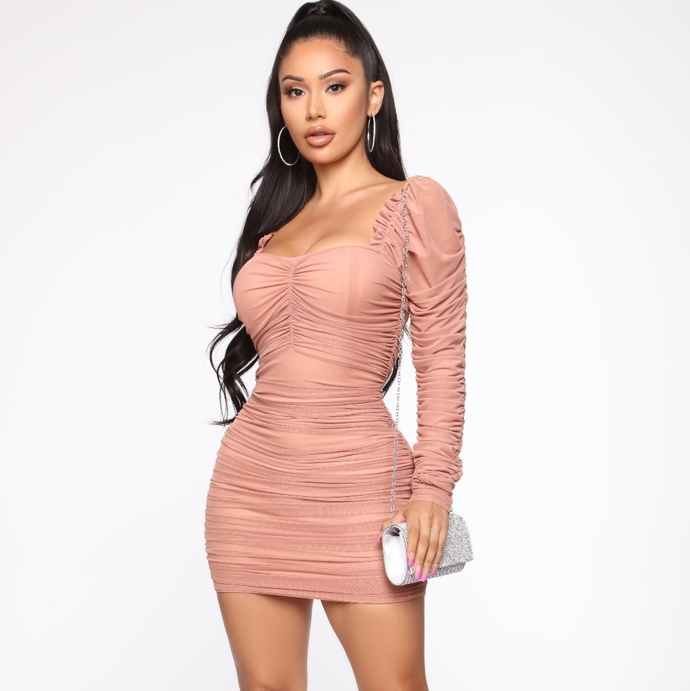 Mariah ruched mini dress color nude size xs